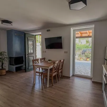 Spyros Stone Apartment